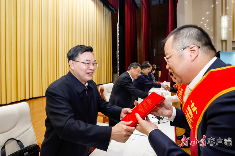 db778bda2d29d62928f1e36019b20852.jpeg 2.jpeg