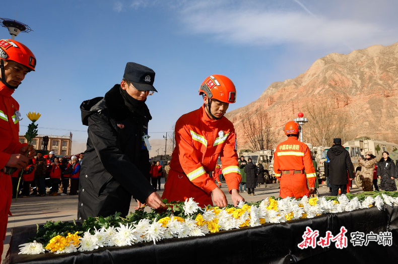 ffe5ee582af902f44df7c35bbc99f86a.jpeg d2.jpeg